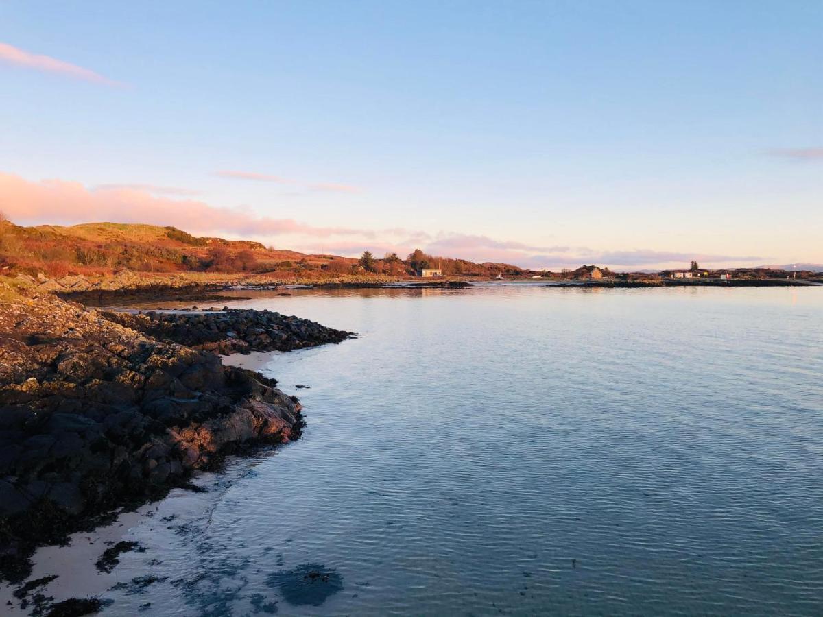 Isle Of Gigha Cottages Exterior photo